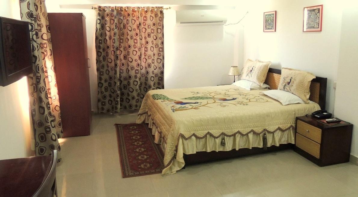 Aroma Residency Hotel Tinsukia ภายนอก รูปภาพ